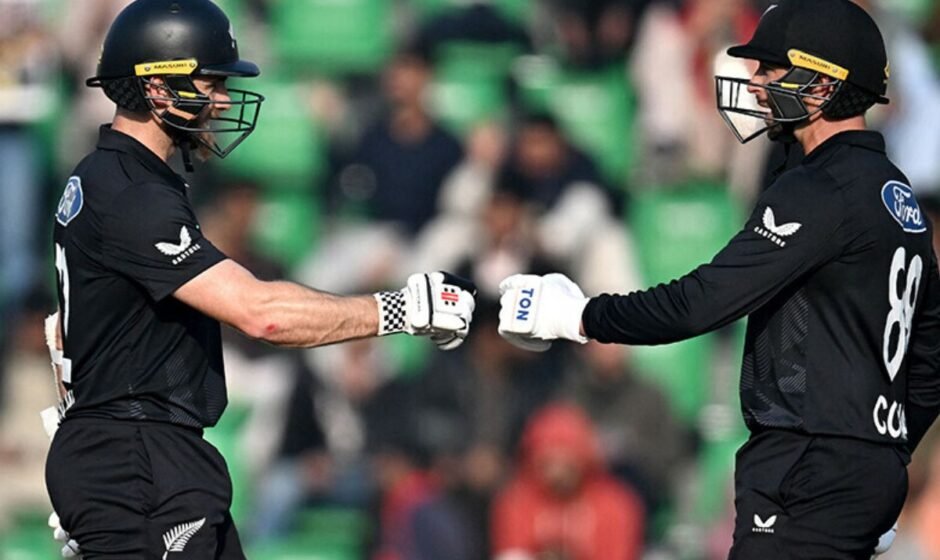 Williamson's century leads New Zealand to Tri-Series final.