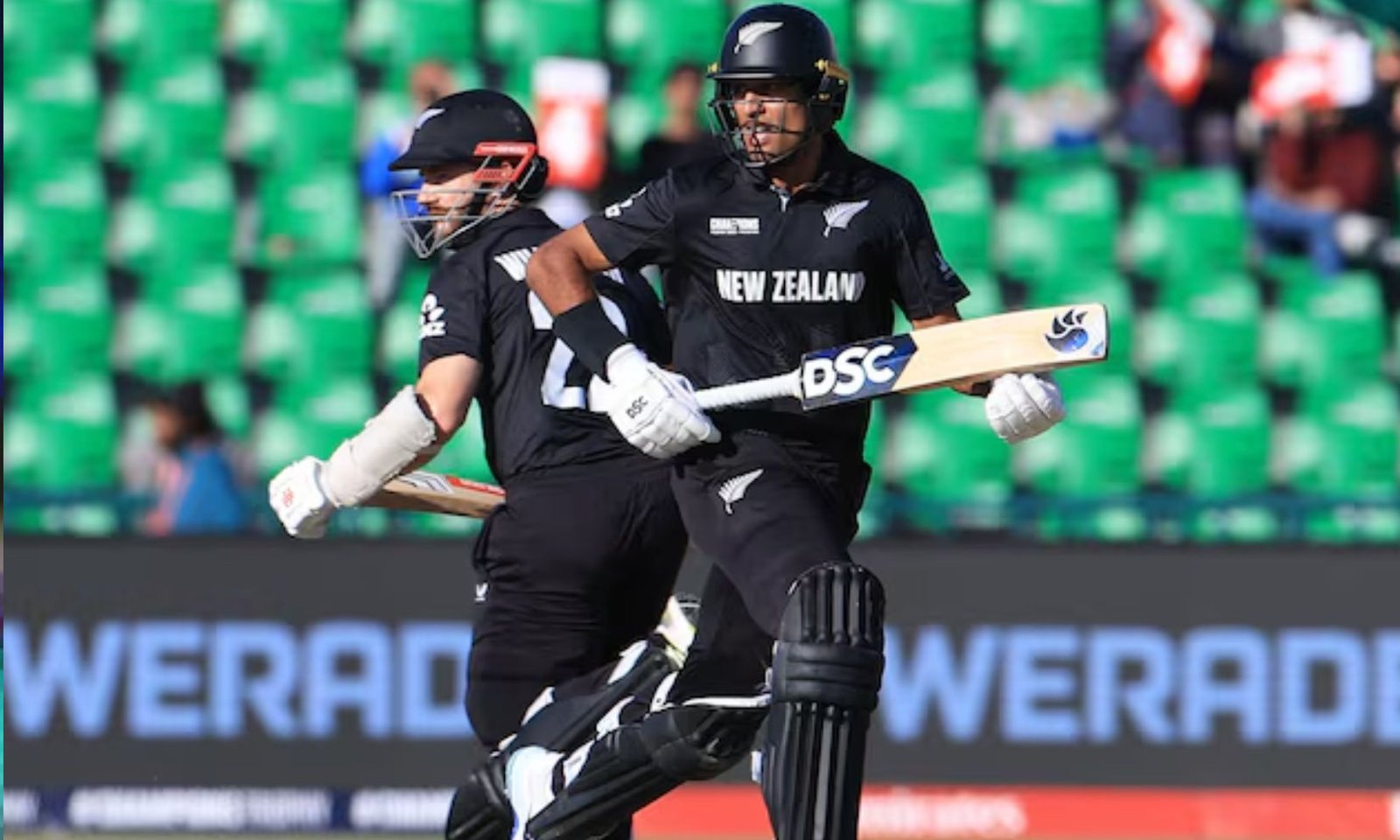 Santner hails Ravindra-Williamson stand after NZ make Champions Trophy final